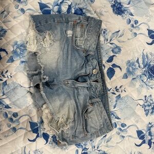 Vintage blue jeans shorts.
